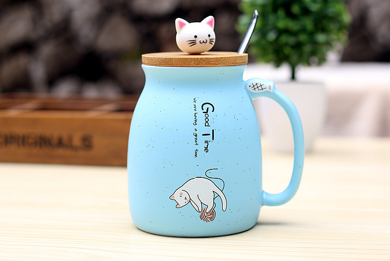 Large Cat Ceramic Mug in Assorted colours - with Lid and Spoon